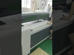 휴대용 옥스퍼드 섬유 접이식 태양전지 충전기 200W 접이식 태양 전지 패널